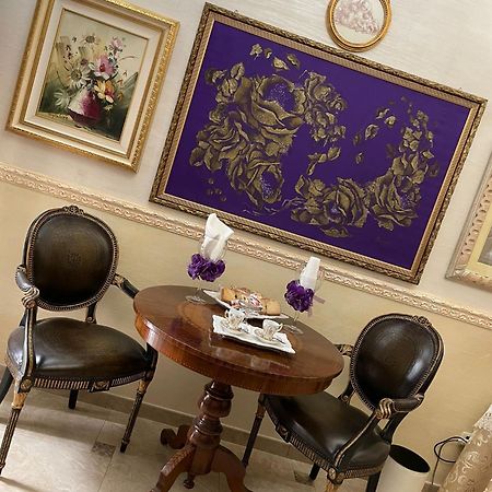 Regina Suite Brindisi Zimmer foto