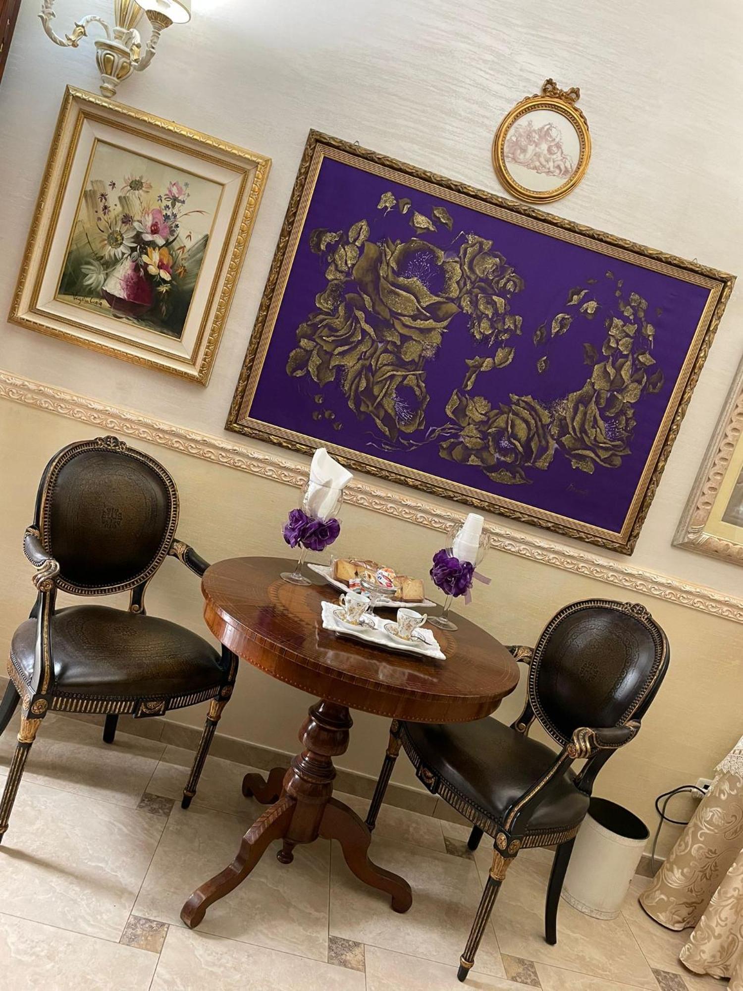 Regina Suite Brindisi Zimmer foto